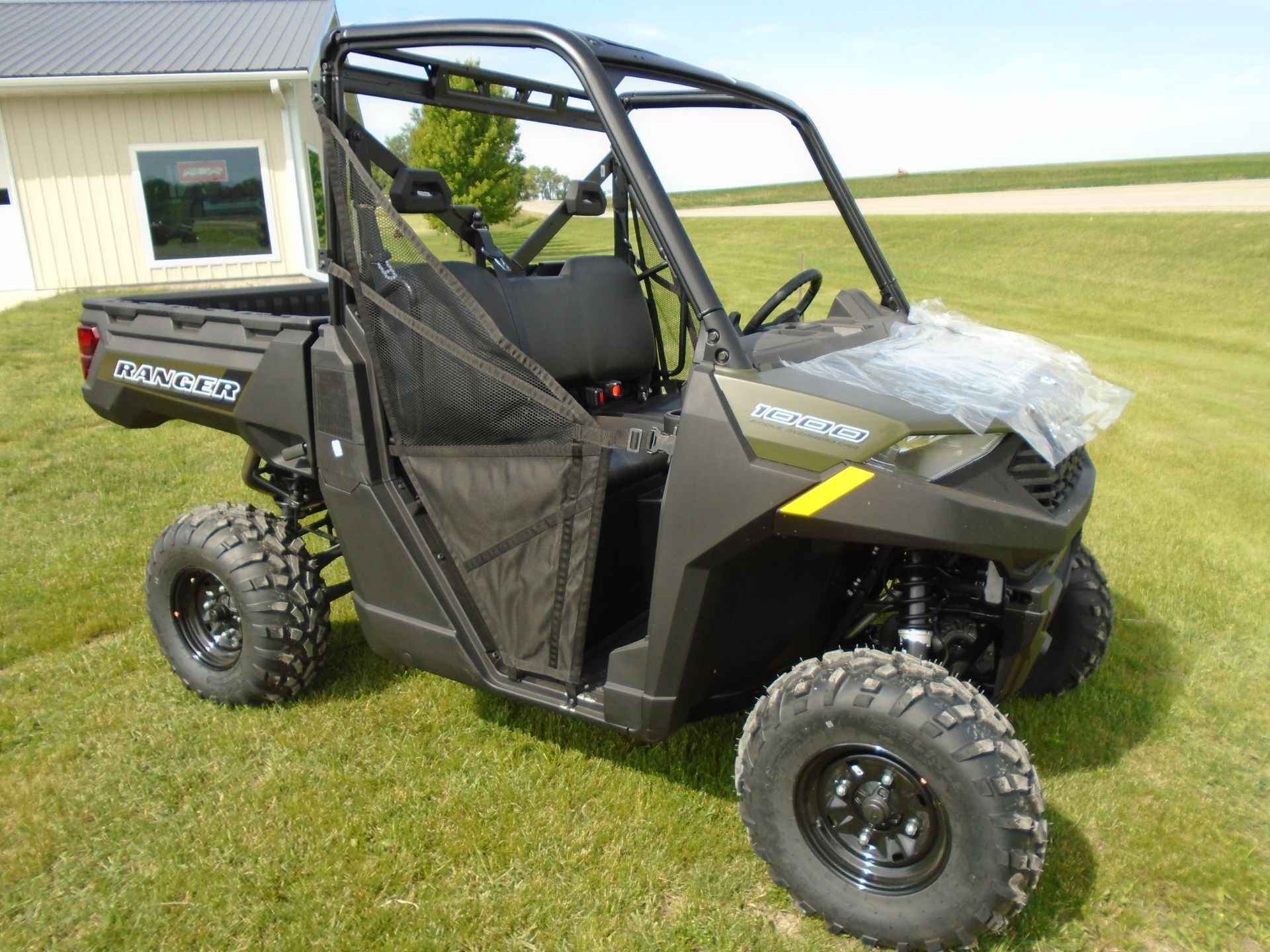 2025 Polaris Ranger 1000 in Lake Mills, Iowa - Photo 3