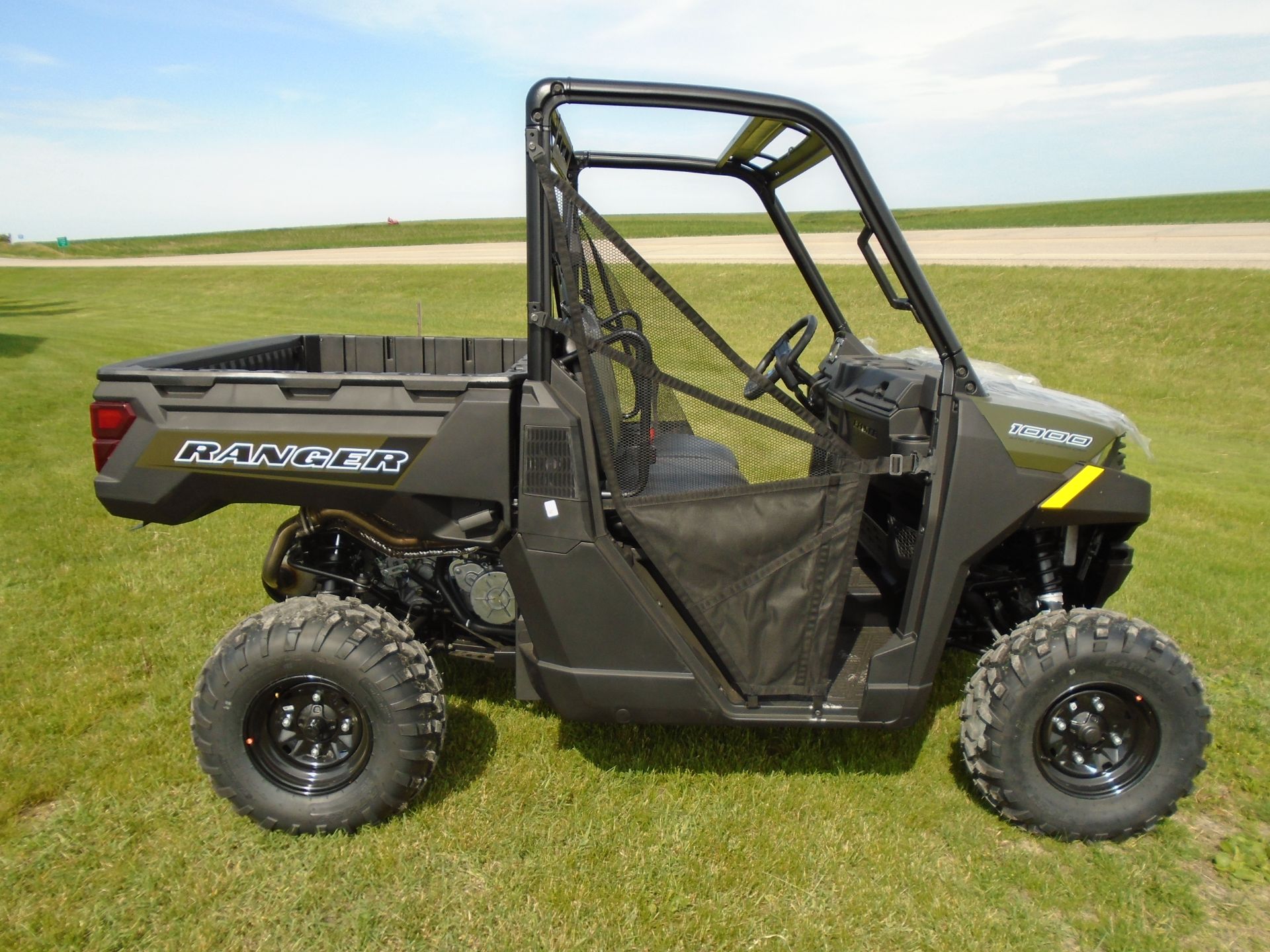 2025 Polaris Ranger 1000 in Lake Mills, Iowa - Photo 4