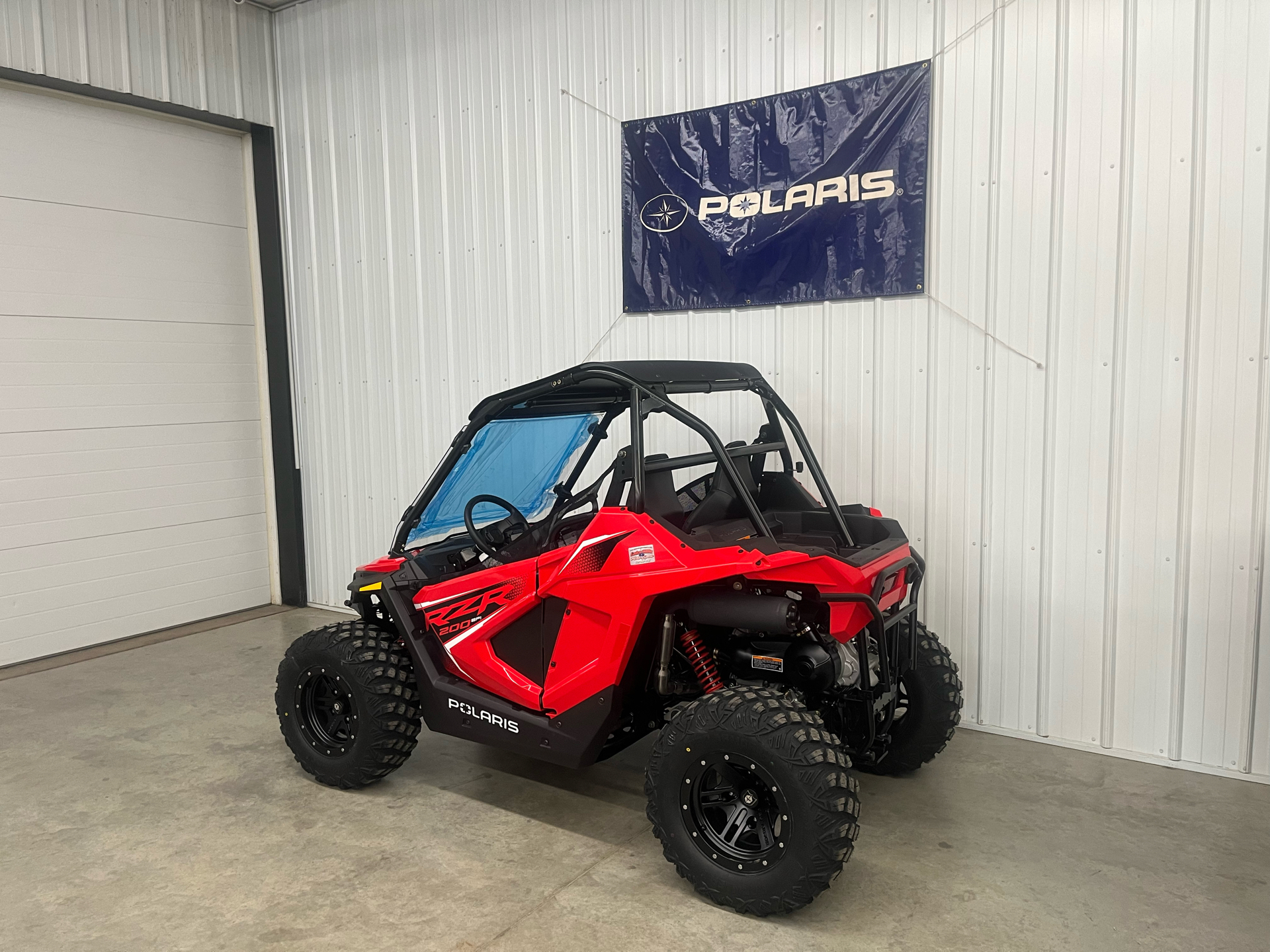 2025 Polaris RZR 200 EFI in Algona, Iowa - Photo 2