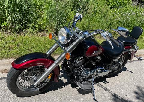 2004 Yamaha V Star® Classic in Port Washington, Wisconsin - Photo 2