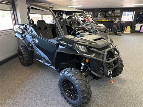 2023 Can-Am Commander XT 700 in Honesdale, Pennsylvania - Photo 1