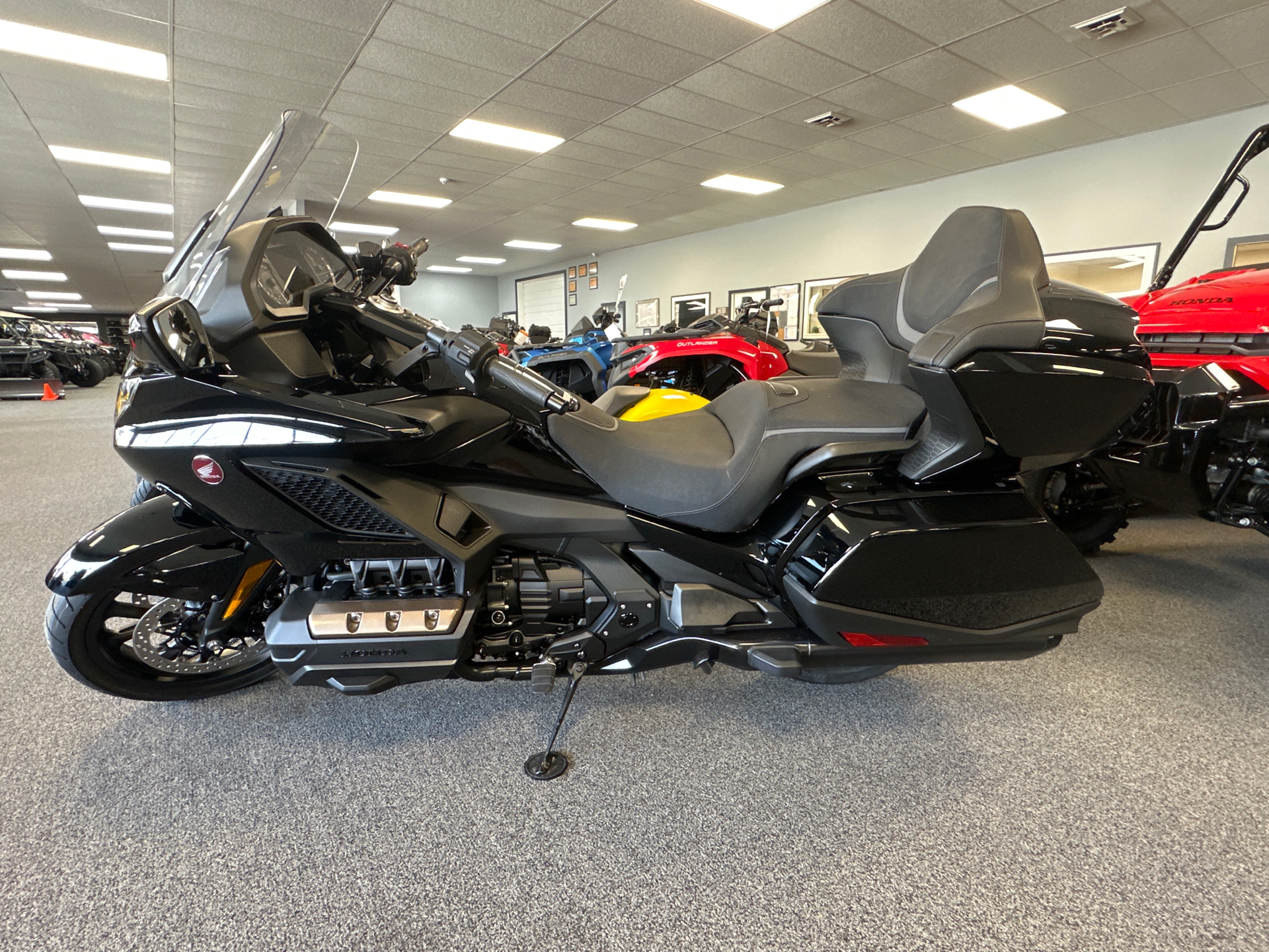 2023 Honda Gold Wing Tour Automatic DCT in Honesdale, Pennsylvania - Photo 2
