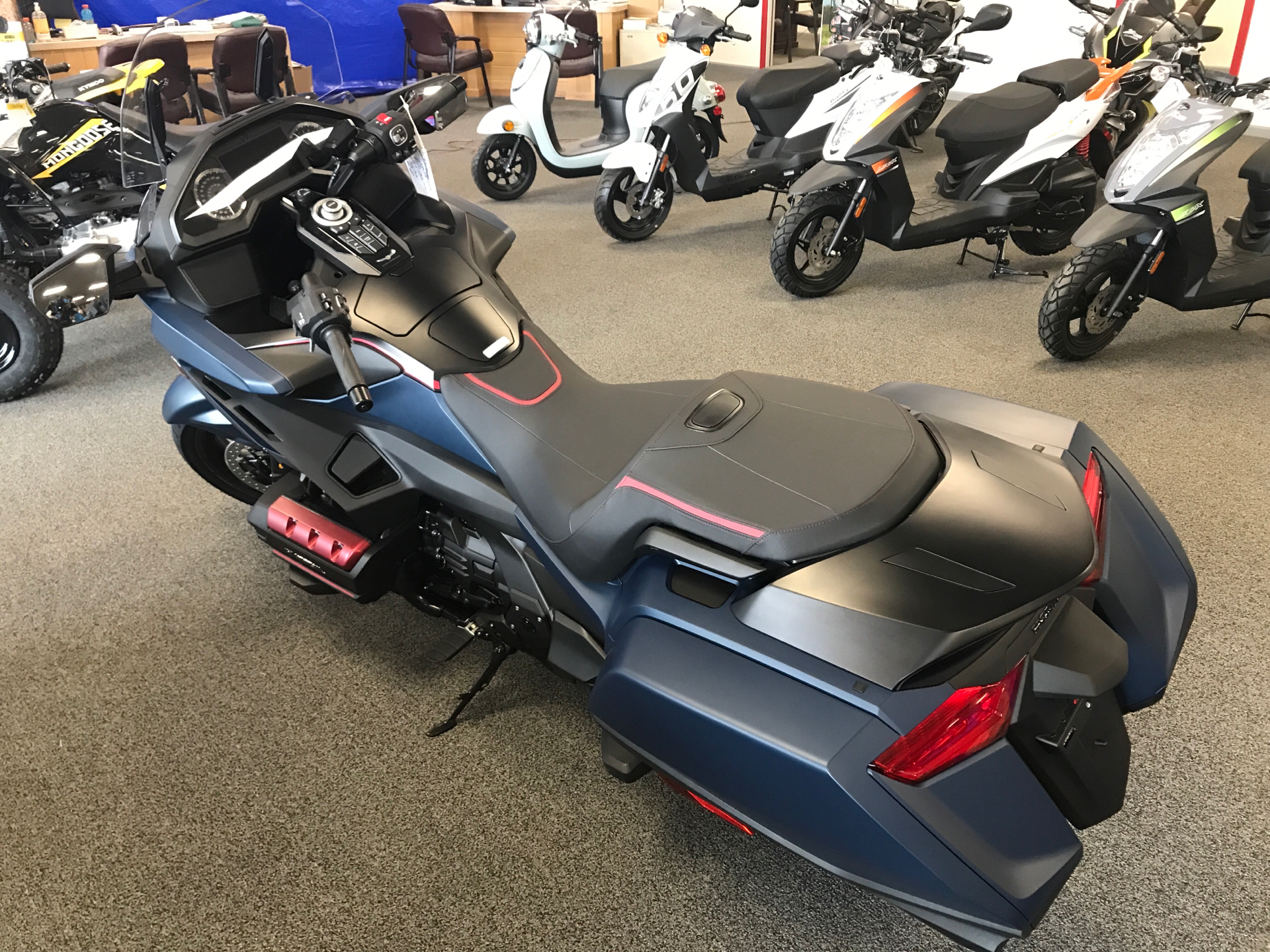 2022 Honda Gold Wing Automatic DCT in Honesdale, Pennsylvania - Photo 2