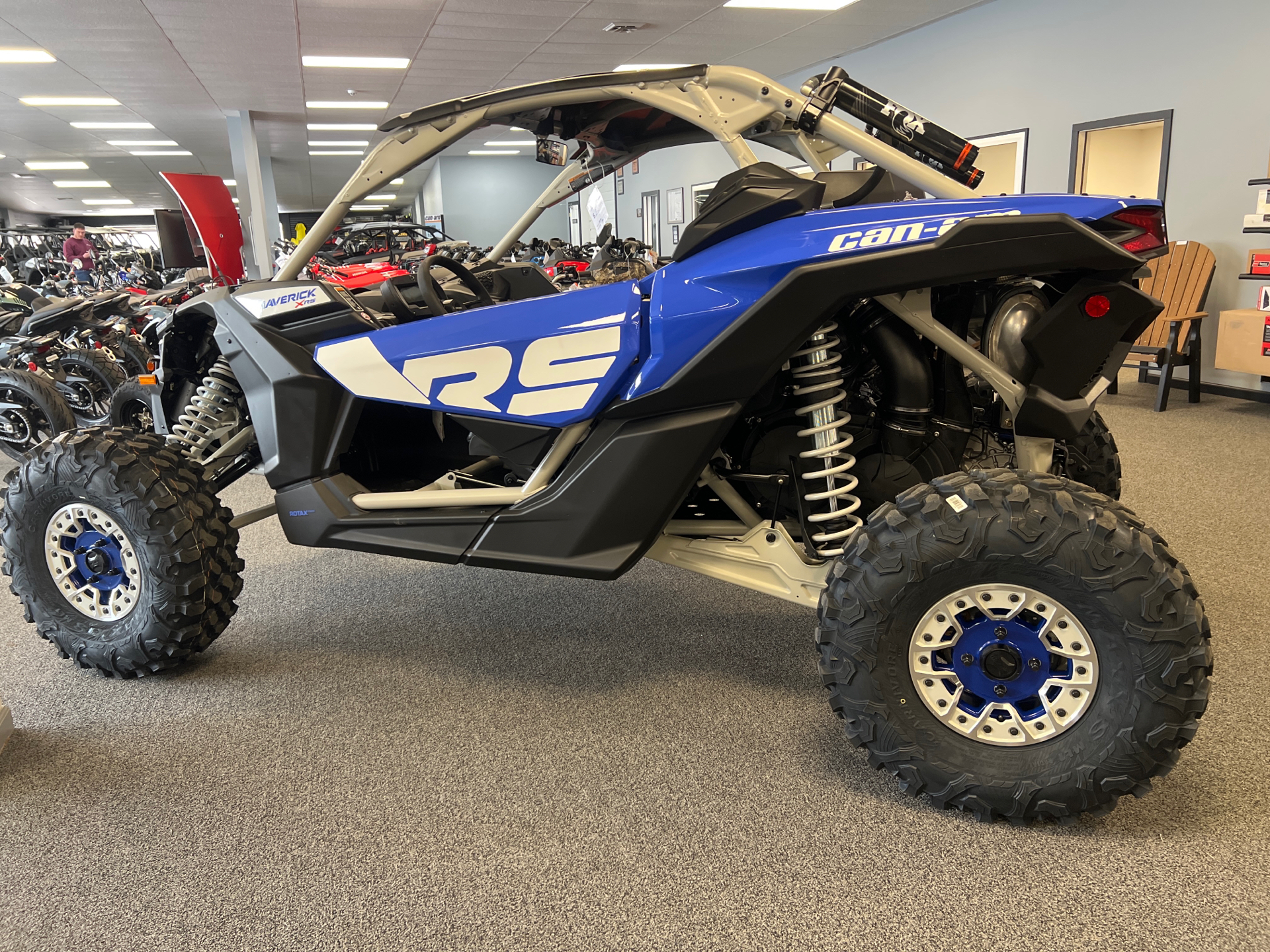 2023 Can-Am Maverick X3 X RS Turbo RR with Smart-Shox 72 in Honesdale, Pennsylvania - Photo 2