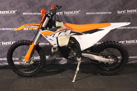 2023 KTM 125 XC in Vincentown, New Jersey - Photo 3