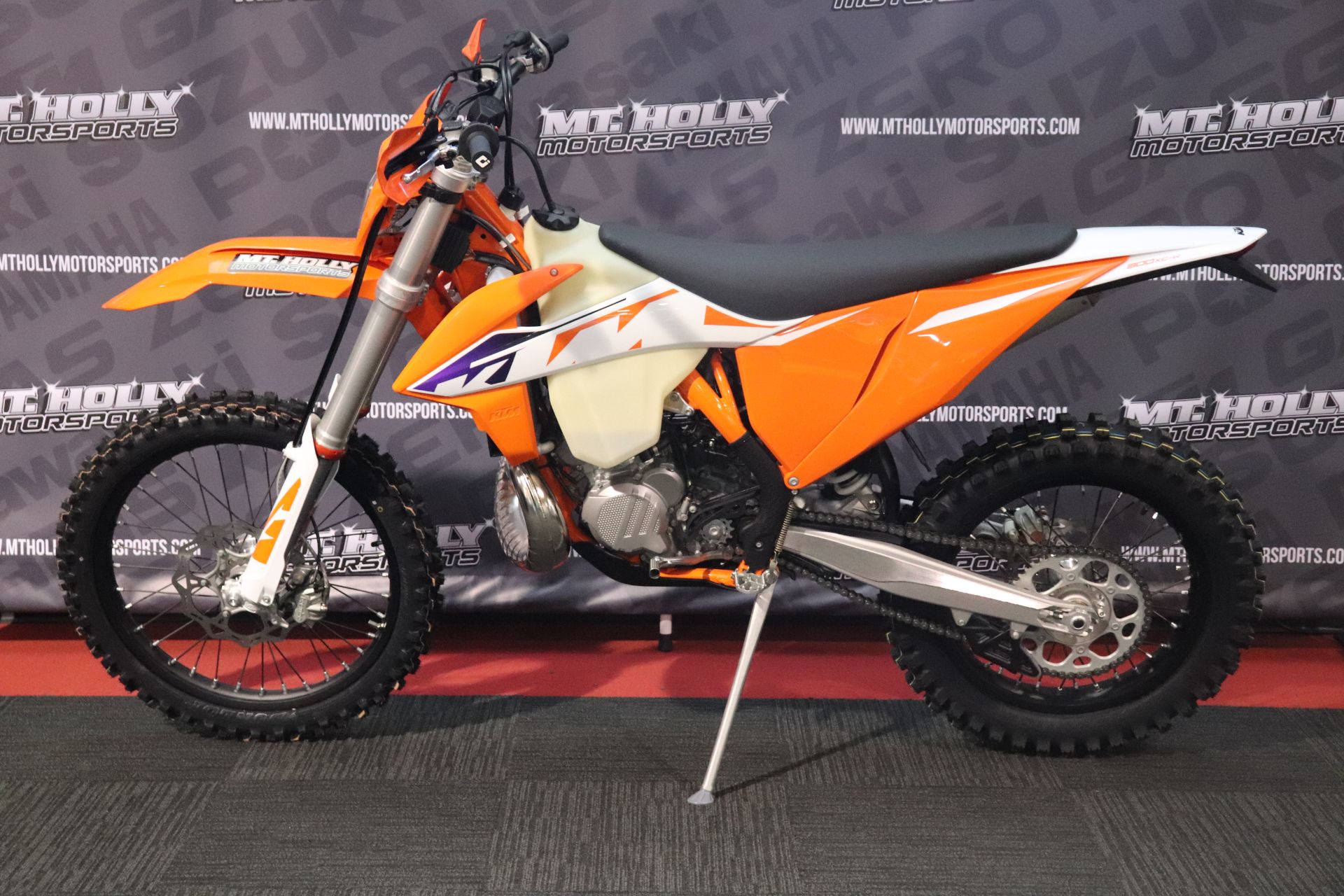 2023 KTM 300 XC-W in Vincentown, New Jersey - Photo 4