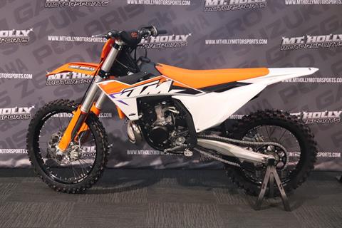 2023 KTM 300 XC in Vincentown, New Jersey - Photo 2