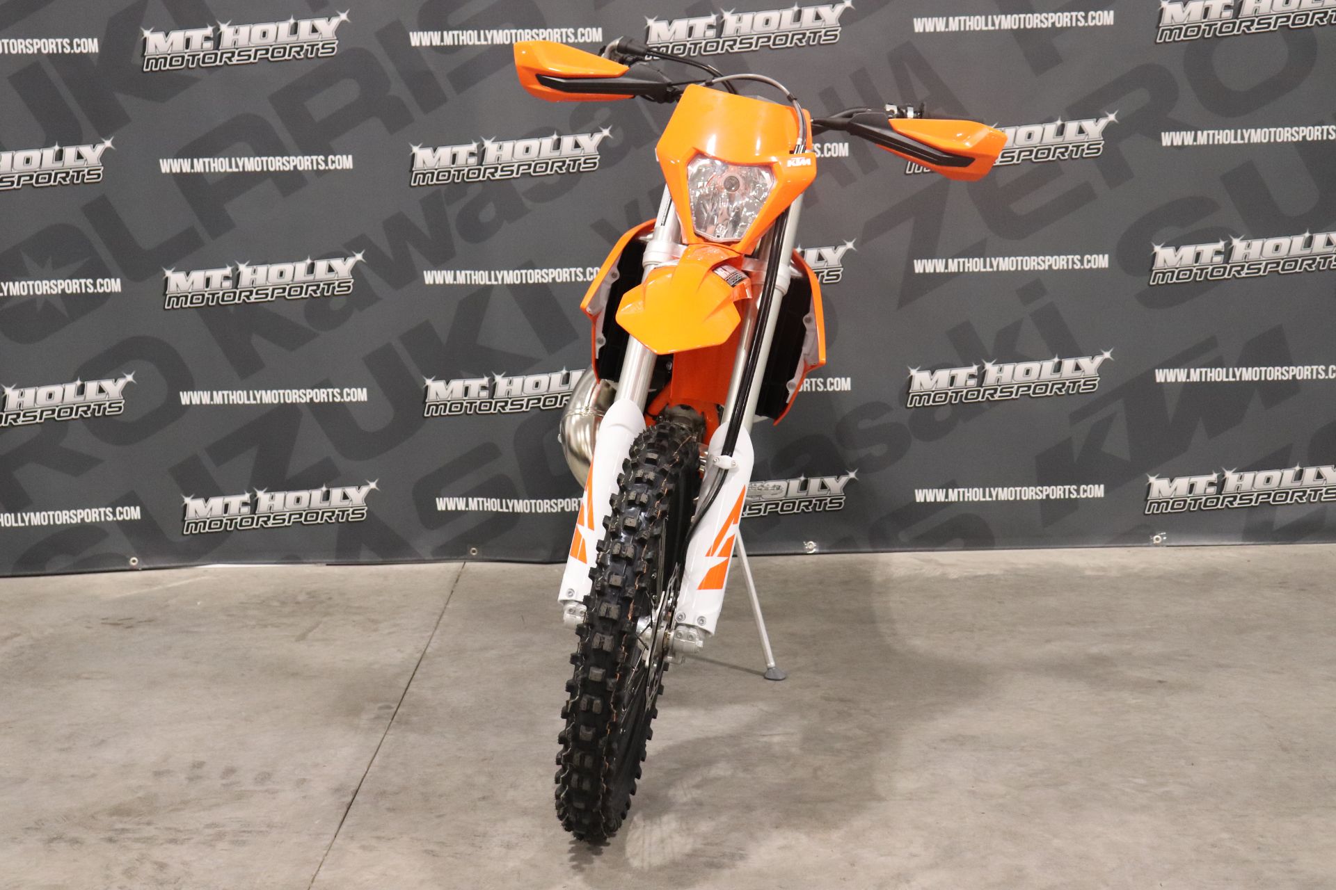 2024 KTM 150 XC-W in Vincentown, New Jersey - Photo 3