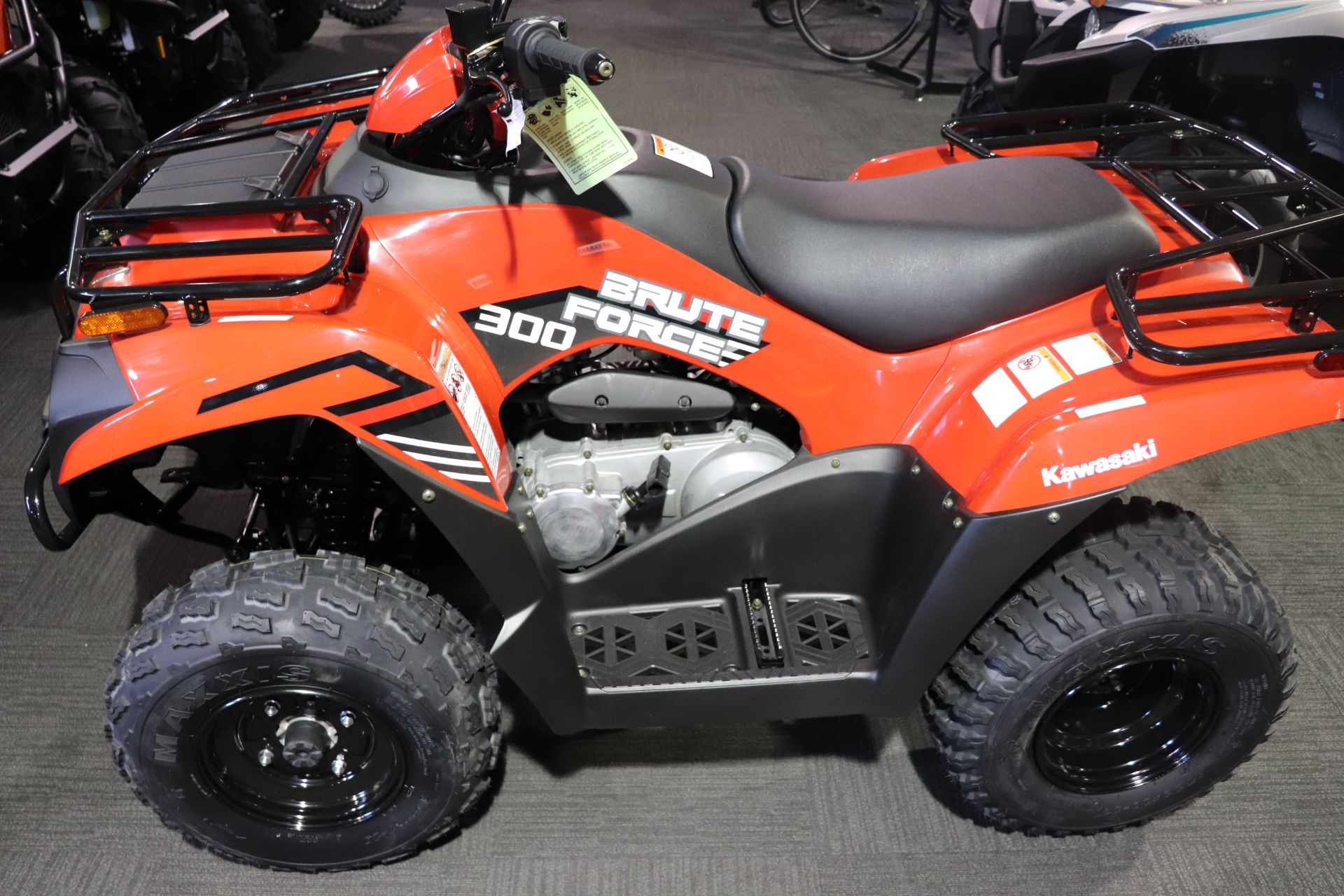 2024 Kawasaki Brute Force 300 in Vincentown, New Jersey - Photo 2