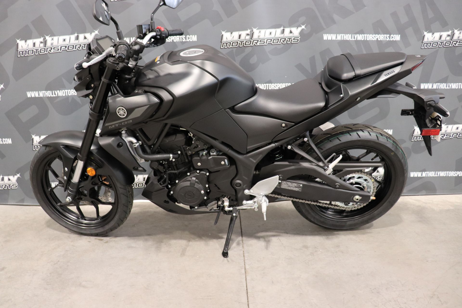 2024 Yamaha MT-03 in Vincentown, New Jersey - Photo 6