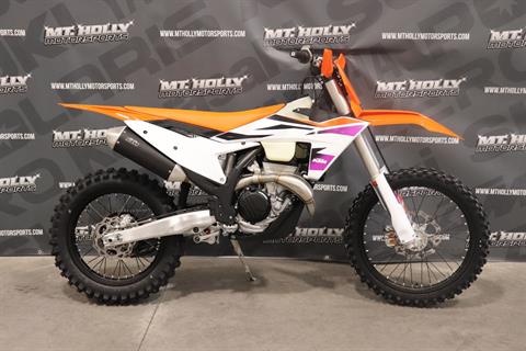 2024 KTM 350 XC-F in Vincentown, New Jersey - Photo 1
