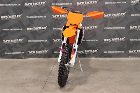 2024 KTM 350 XC-F in Vincentown, New Jersey - Photo 3
