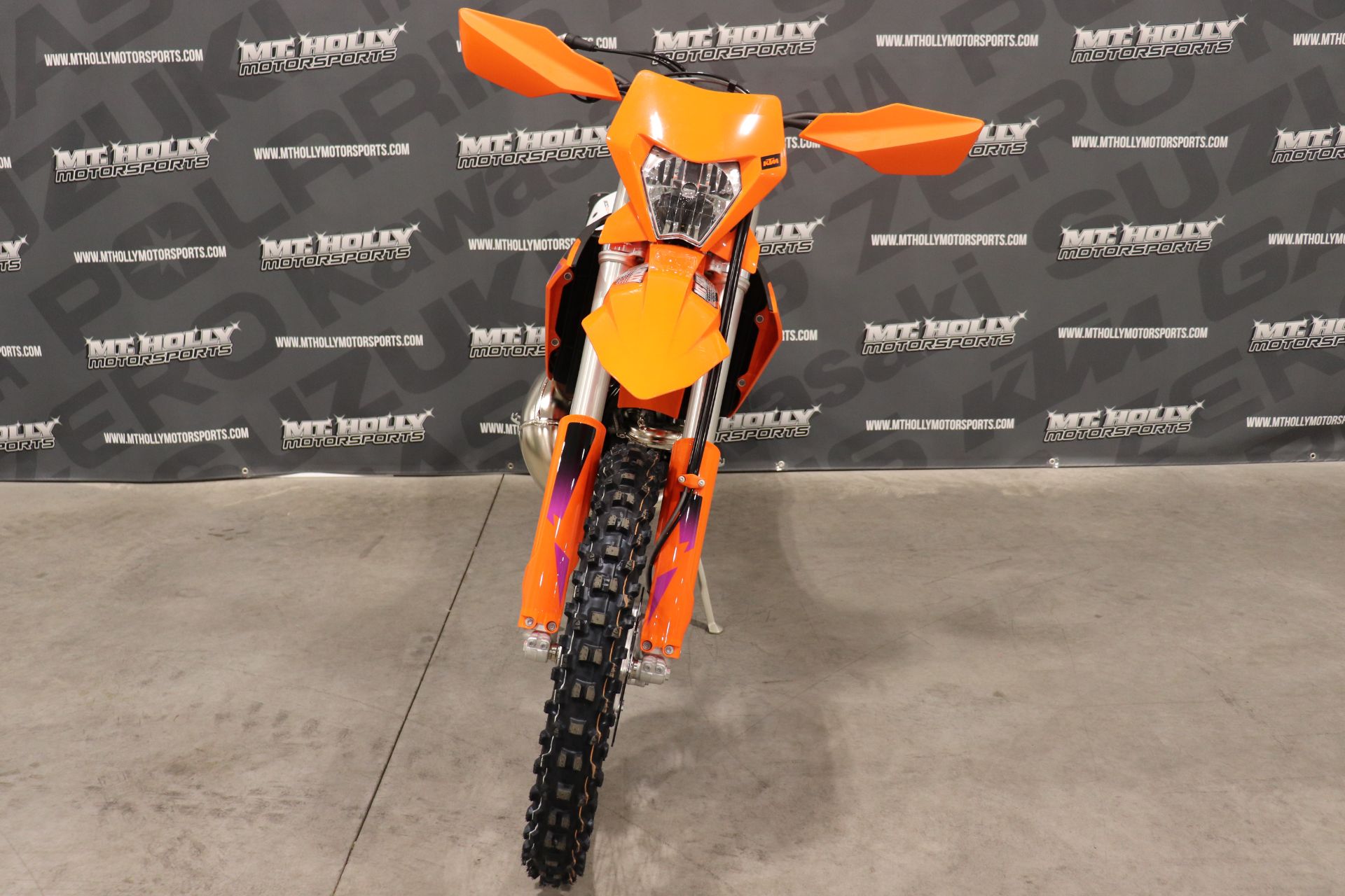 2024 KTM 300 XC-W in Vincentown, New Jersey - Photo 4