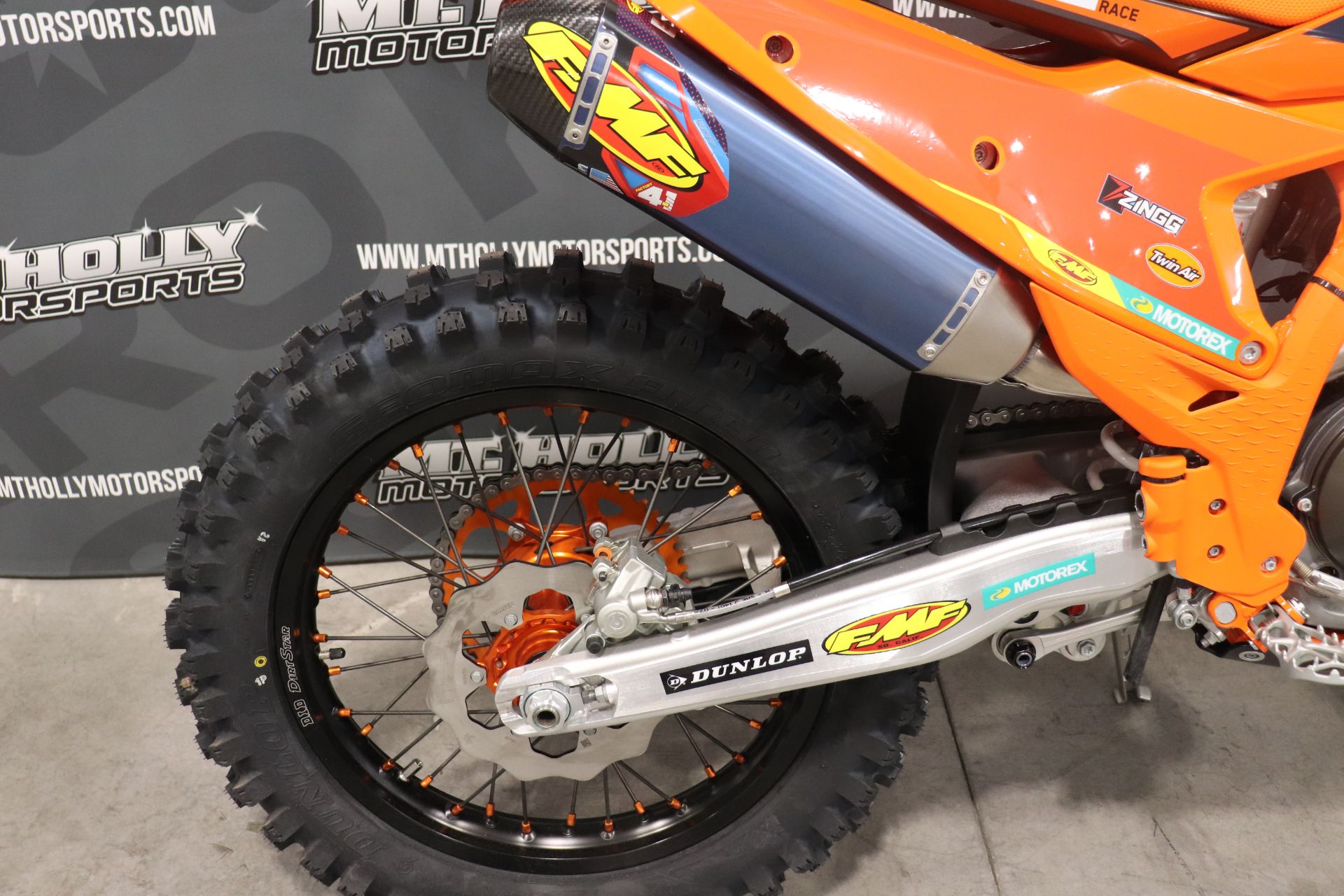 2024 KTM 350 XC-F Factory Edition in Vincentown, New Jersey - Photo 3
