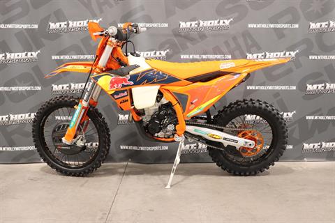2024 KTM 350 XC-F Factory Edition in Vincentown, New Jersey - Photo 7
