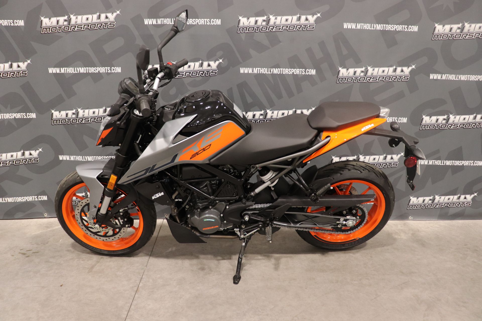 2023 KTM 200 Duke in Vincentown, New Jersey - Photo 3