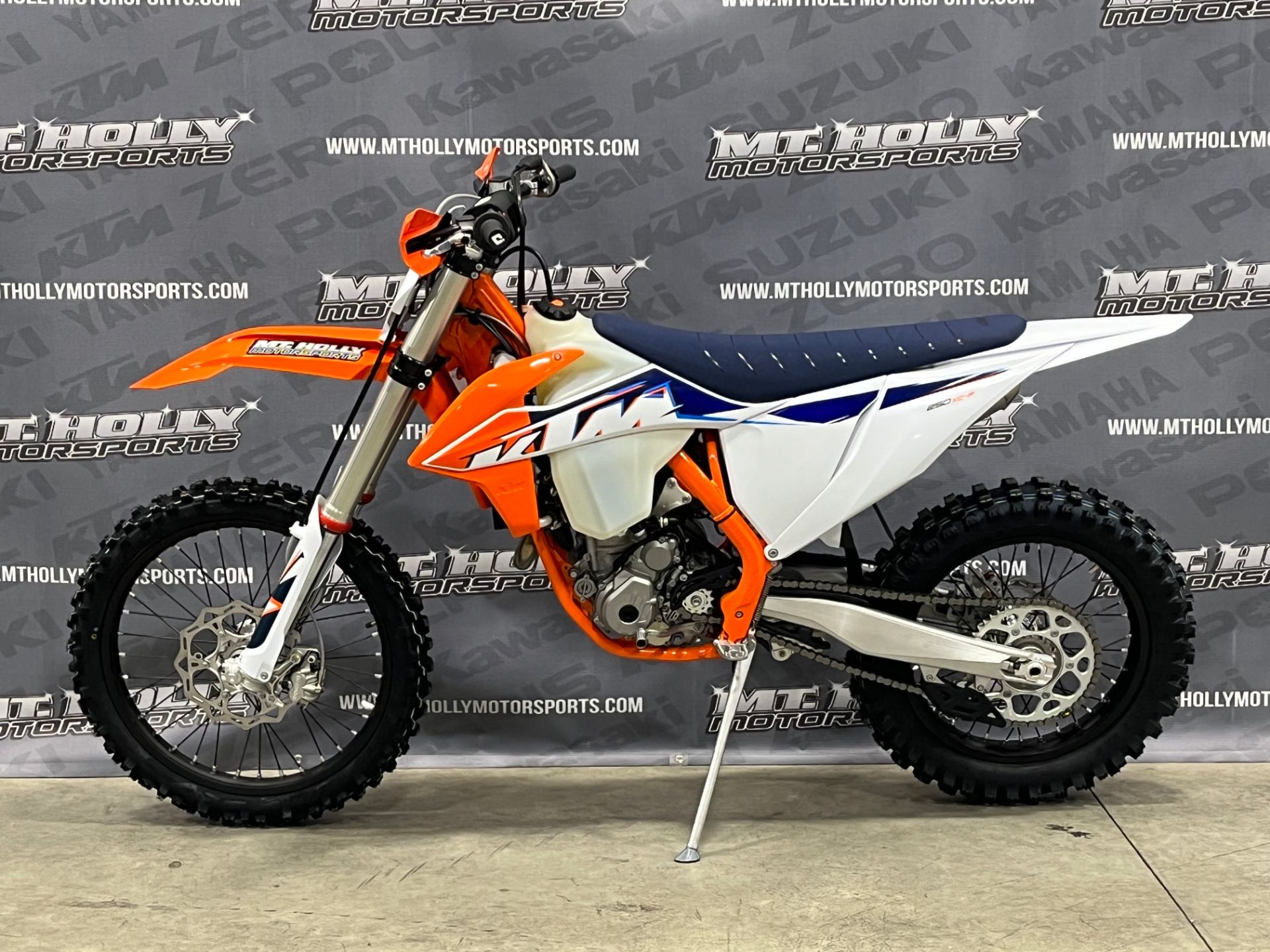 2022 KTM 250 XC-F in Vincentown, New Jersey - Photo 3