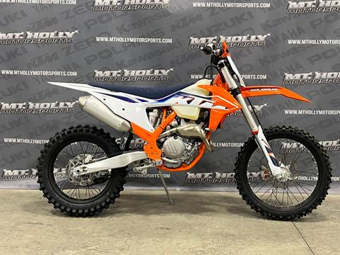 2022 KTM 250 XC-F in Vincentown, New Jersey - Photo 1