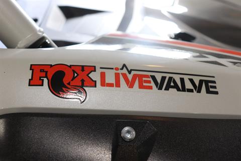 2023 Kawasaki Teryx KRX 1000 eS in Vincentown, New Jersey - Photo 5