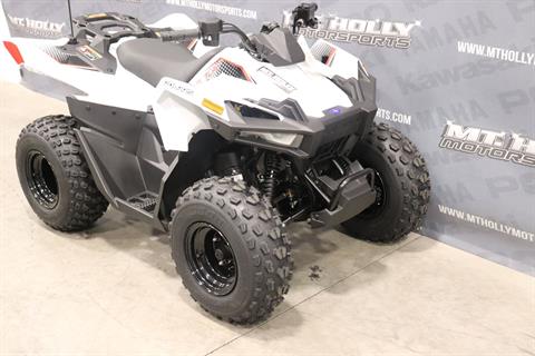 2023 Polaris Outlaw 70 EFI in Vincentown, New Jersey - Photo 2