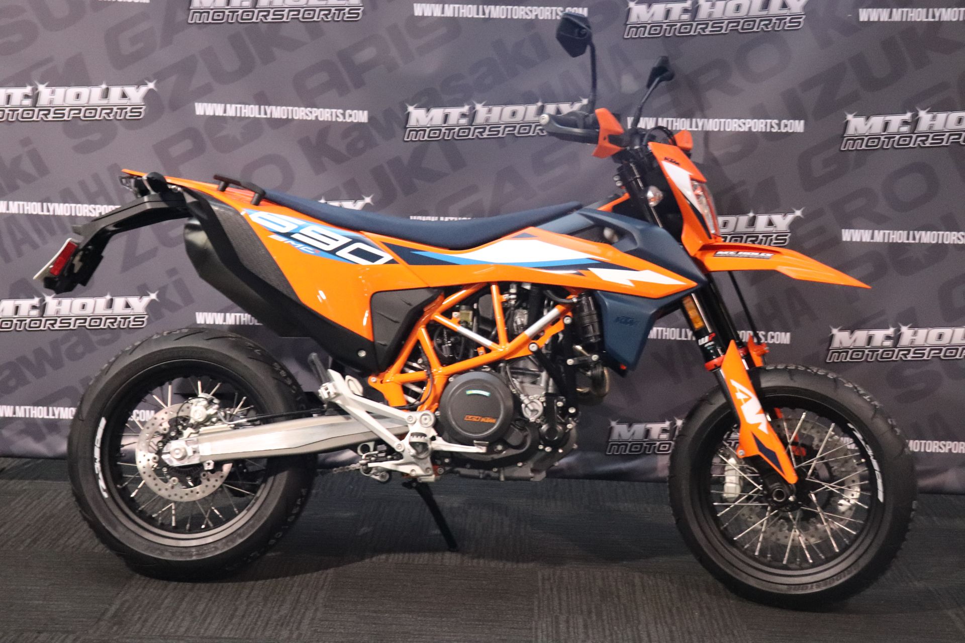 2023 KTM 690 SMC-R in Vincentown, New Jersey - Photo 1