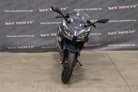 2022 Kawasaki Ninja 400 ABS in Vincentown, New Jersey - Photo 2