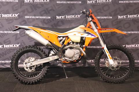 2023 KTM 450 XCF-W in Vincentown, New Jersey - Photo 1