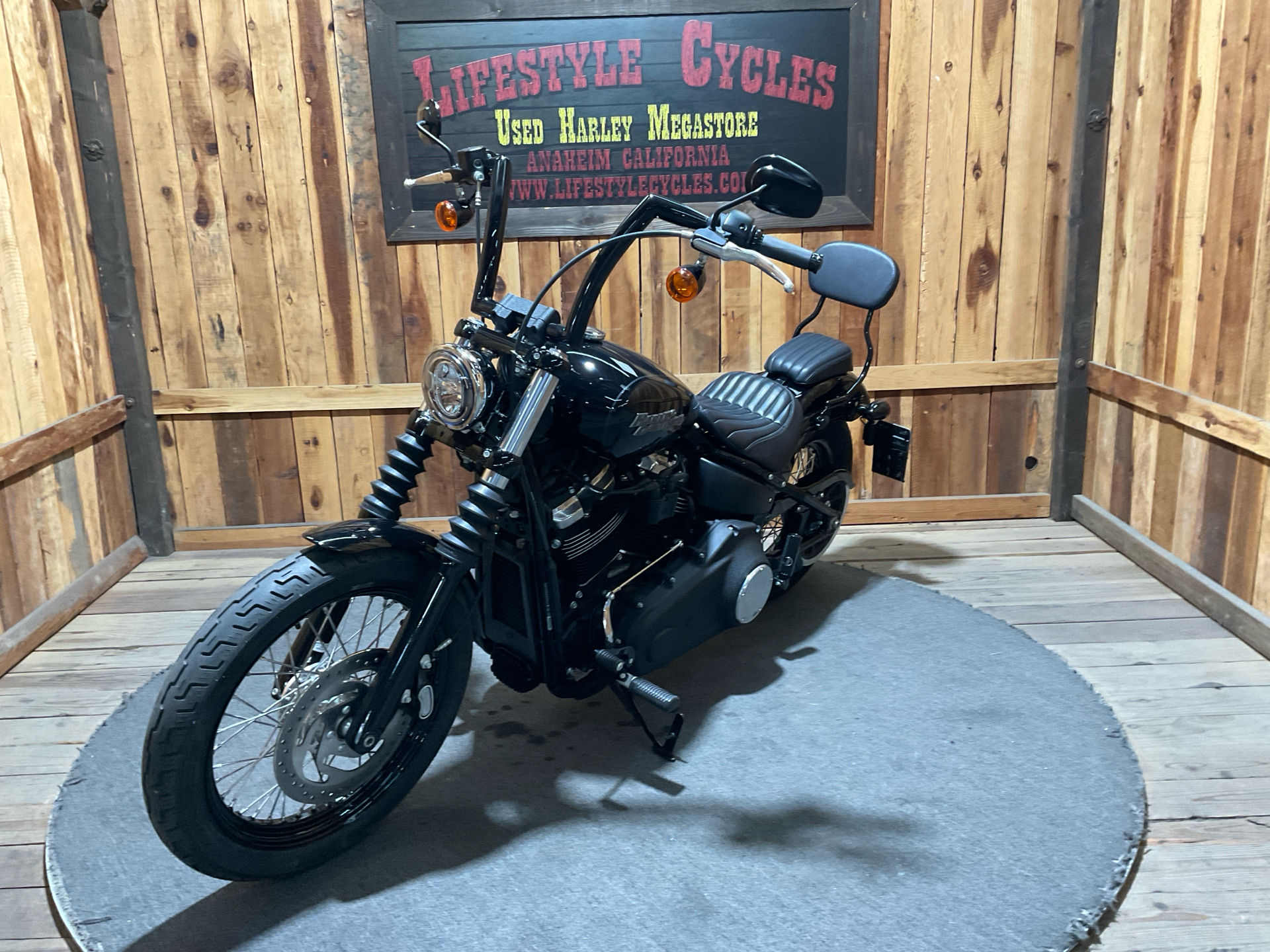 2020 Harley-Davidson Street Bob® in Anaheim, California - Photo 4