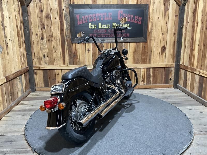 2019 Harley-Davidson Heritage Classic 114 in Anaheim, California - Photo 13