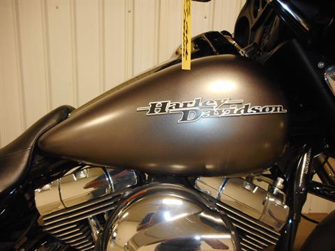 2015 Harley-Davidson Street Glide® in Galeton, Pennsylvania - Photo 5