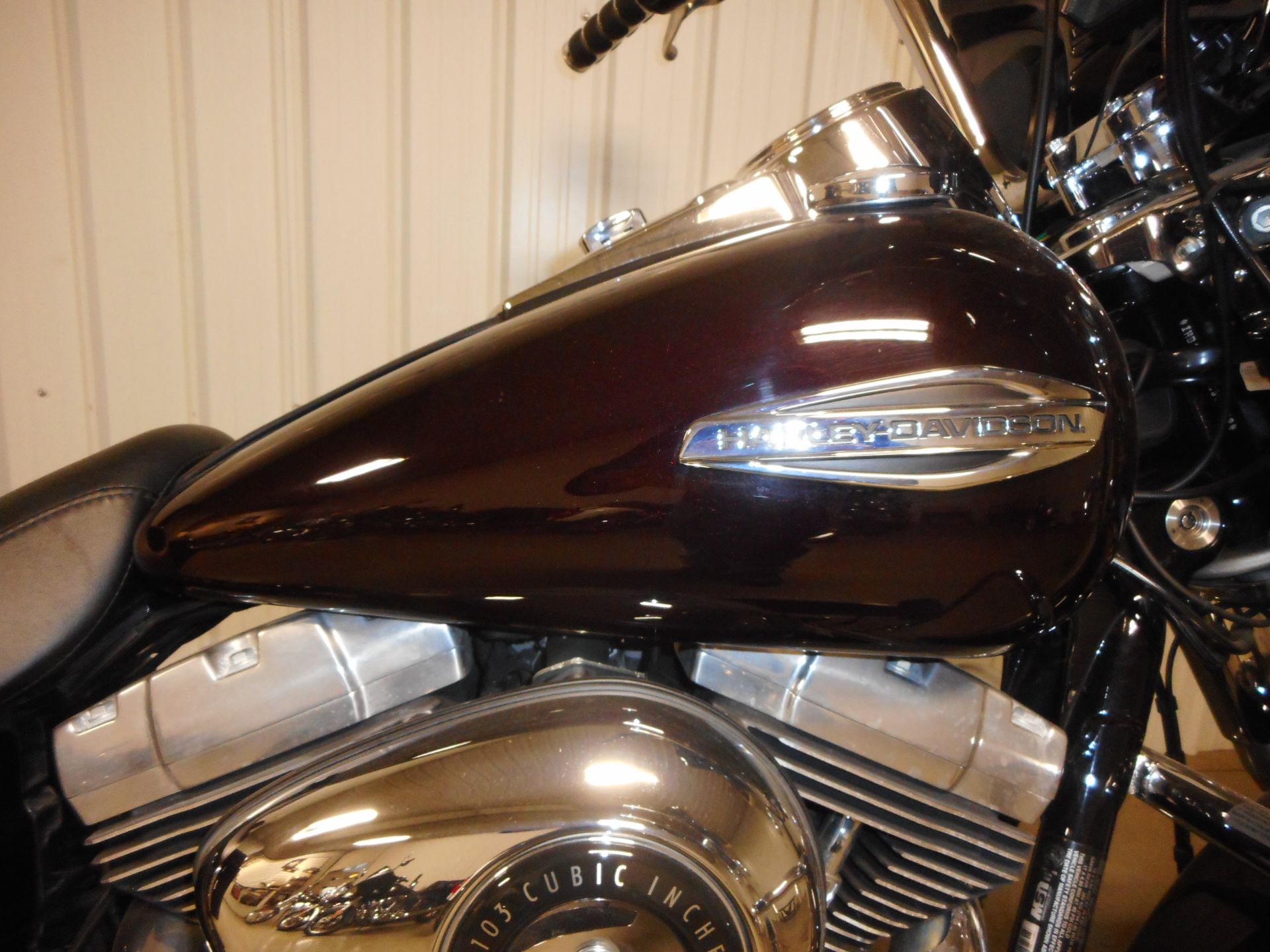 2014 Harley-Davidson Dyna® Switchback™ in Galeton, Pennsylvania - Photo 5