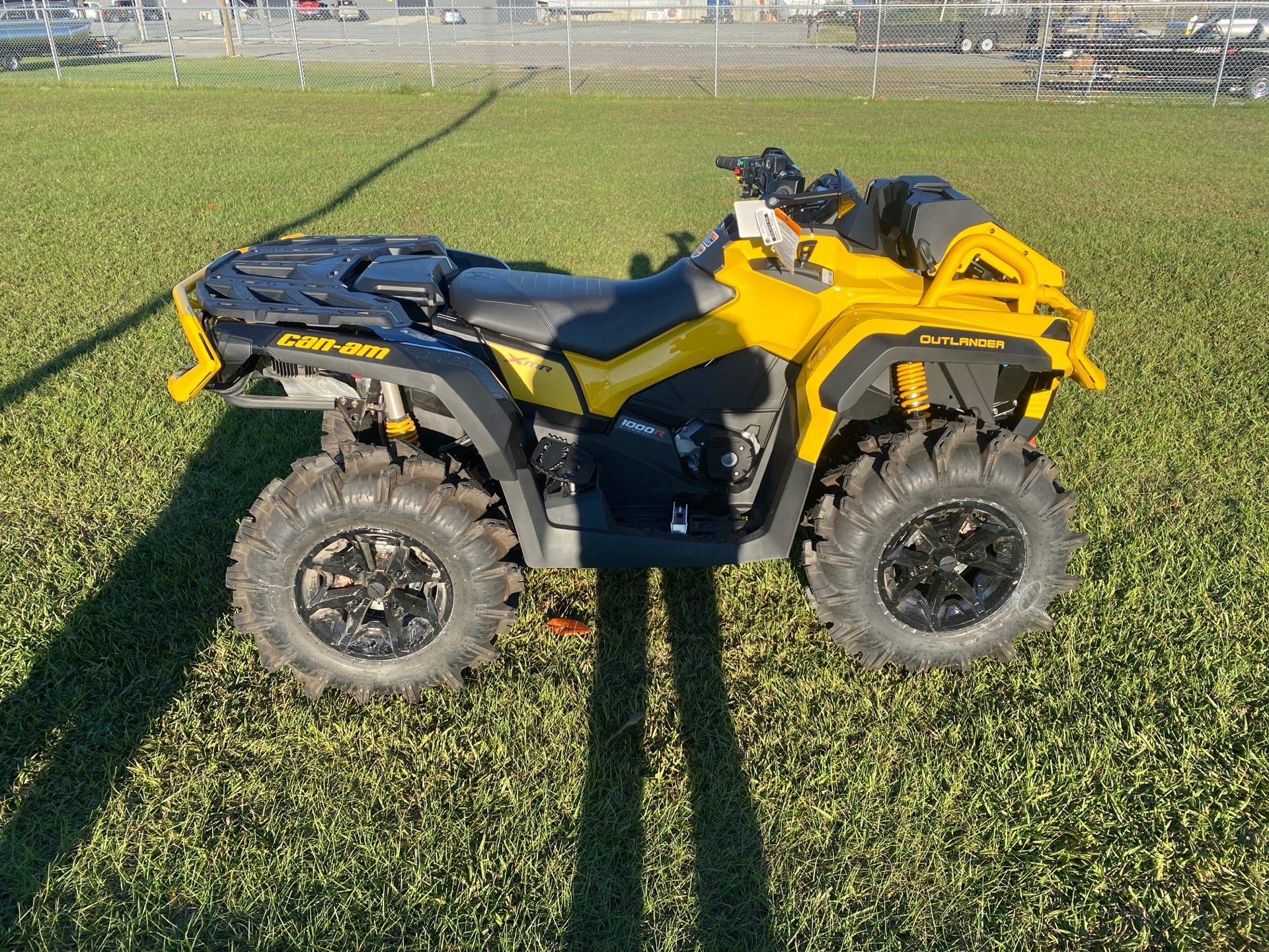 New 2021 Can-Am Outlander X MR 1000R with Visco-4Lok Neo ...