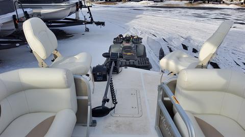 2014 Hurricane Boats Fun Deck 225F Fishing in Spearfish, South Dakota - Photo 7