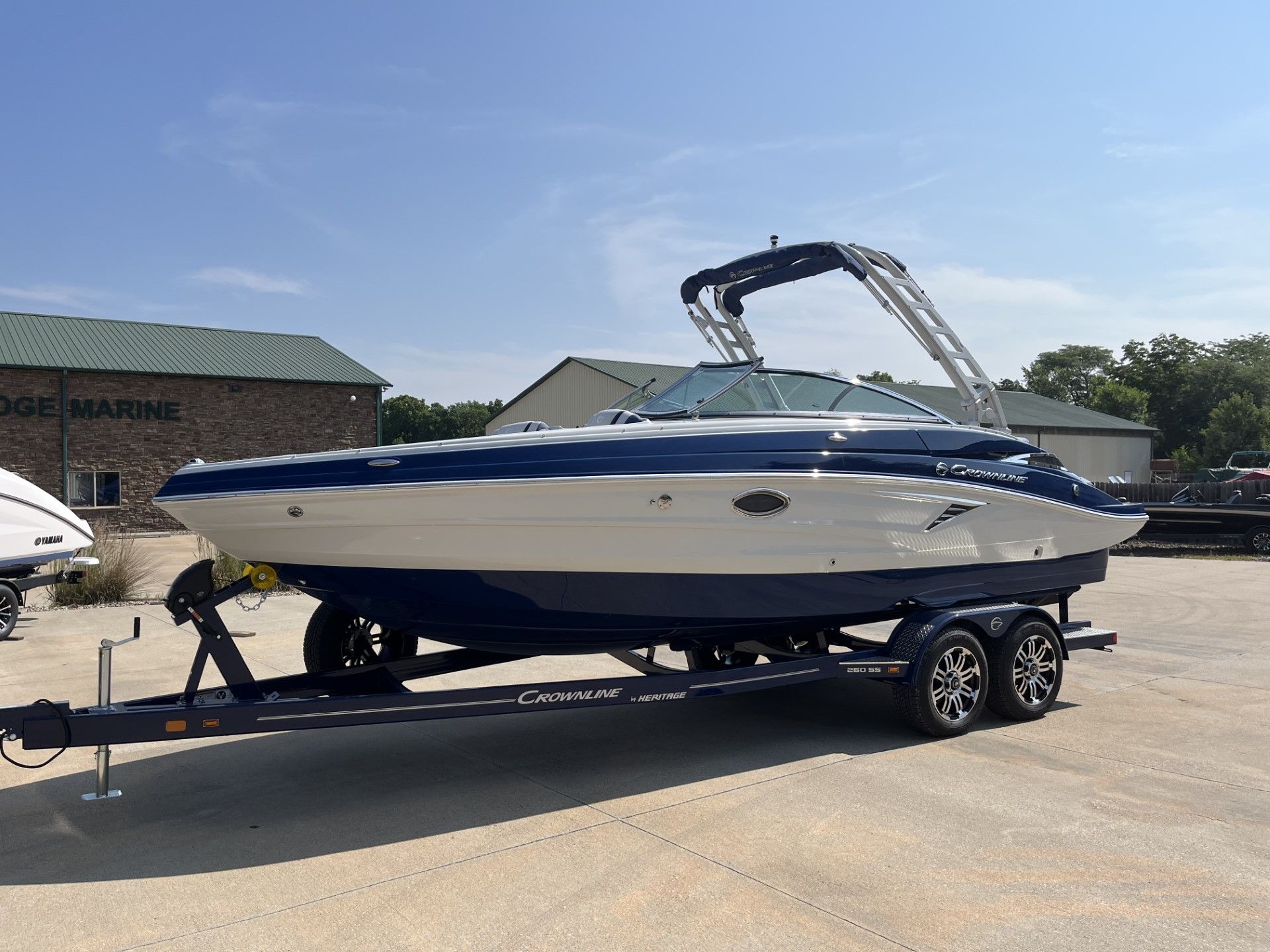 2024 Crownline 260SS in Polk City, Iowa - Photo 2