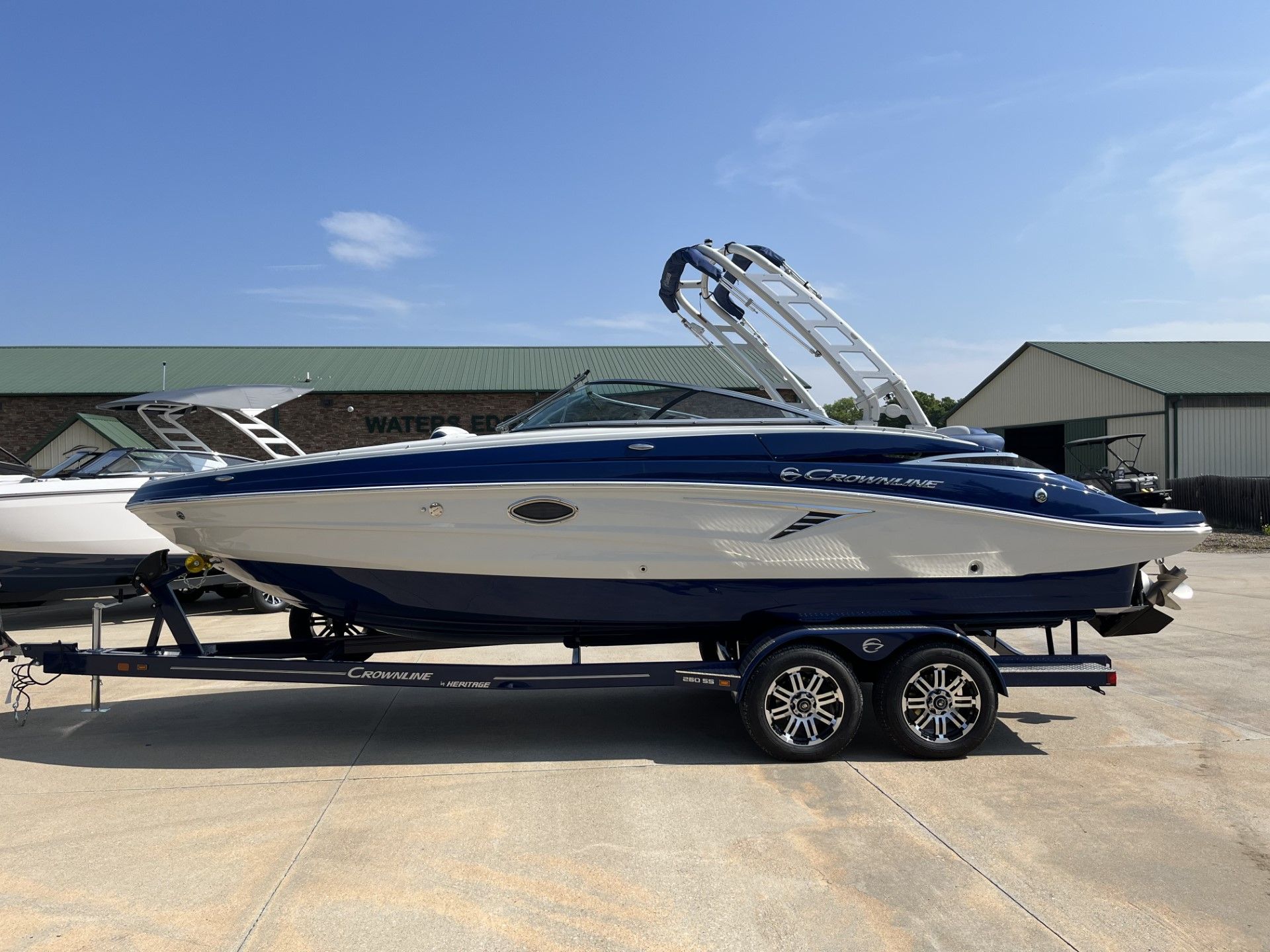 2024 Crownline 260SS in Polk City, Iowa - Photo 1