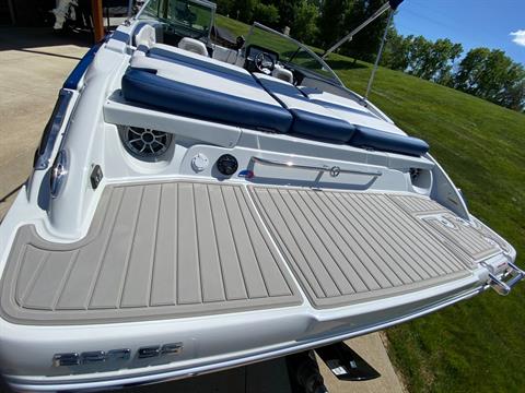 2024 Crownline 220SS in Polk City, Iowa - Photo 4