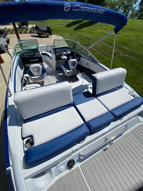 2024 Crownline 220SS in Polk City, Iowa - Photo 11