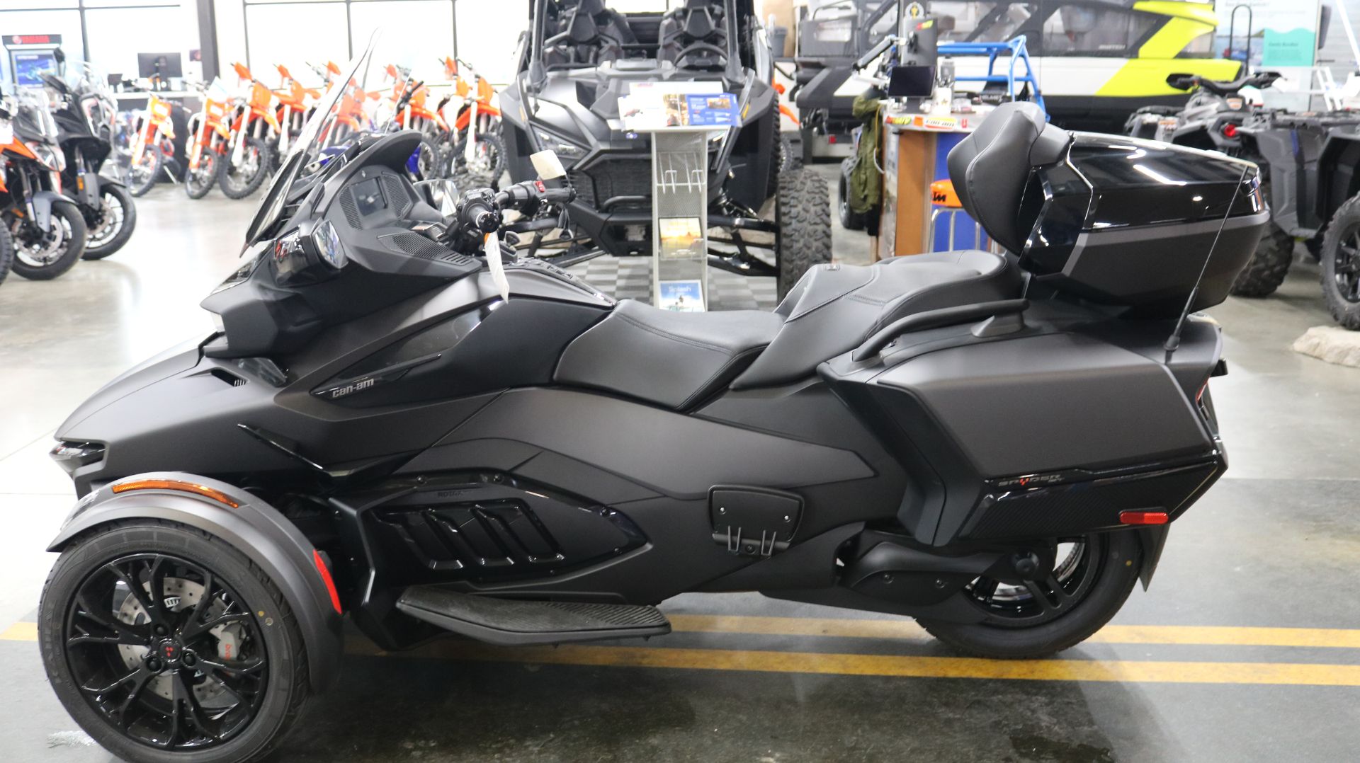 2023 Can-Am Spyder RT Limited in Grimes, Iowa - Photo 6