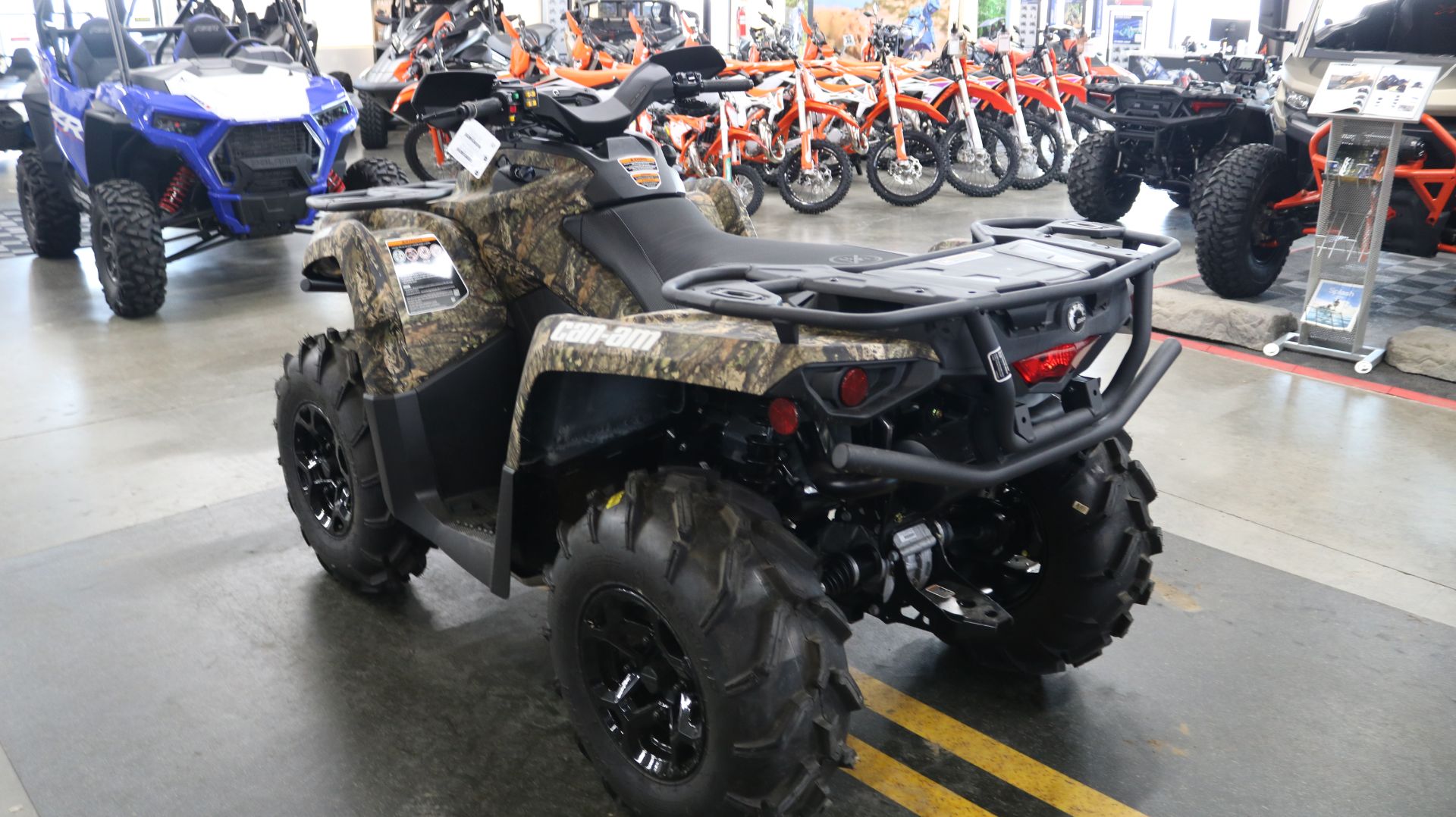 2023 Can-Am Outlander Hunting Edition 570 in Grimes, Iowa - Photo 8
