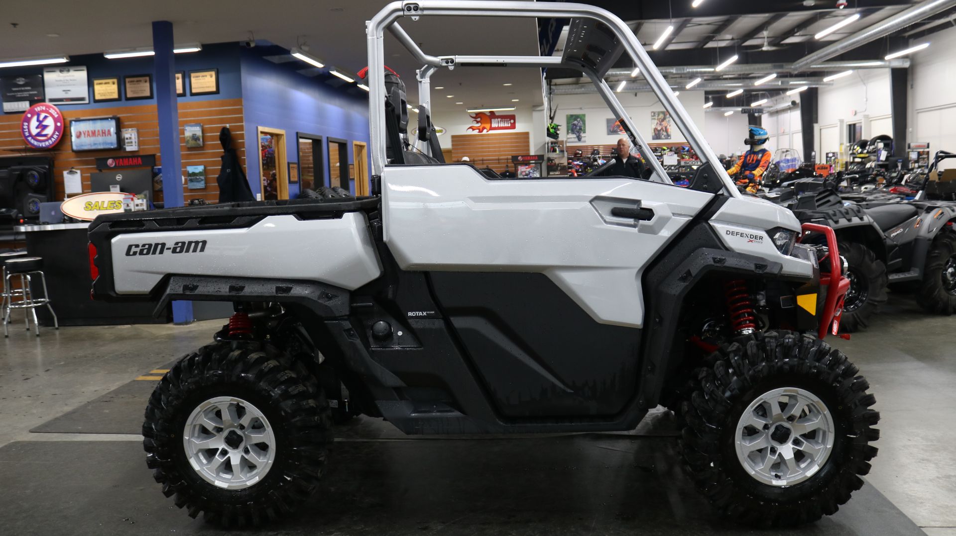 2024 Can-Am Defender X MR With Half Doors HD10 in Grimes, Iowa - Photo 1