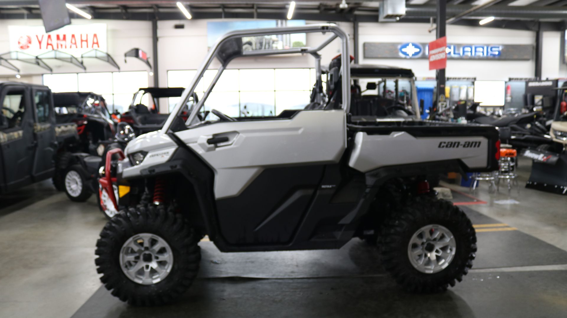 2024 Can-Am Defender X MR With Half Doors HD10 in Grimes, Iowa - Photo 6