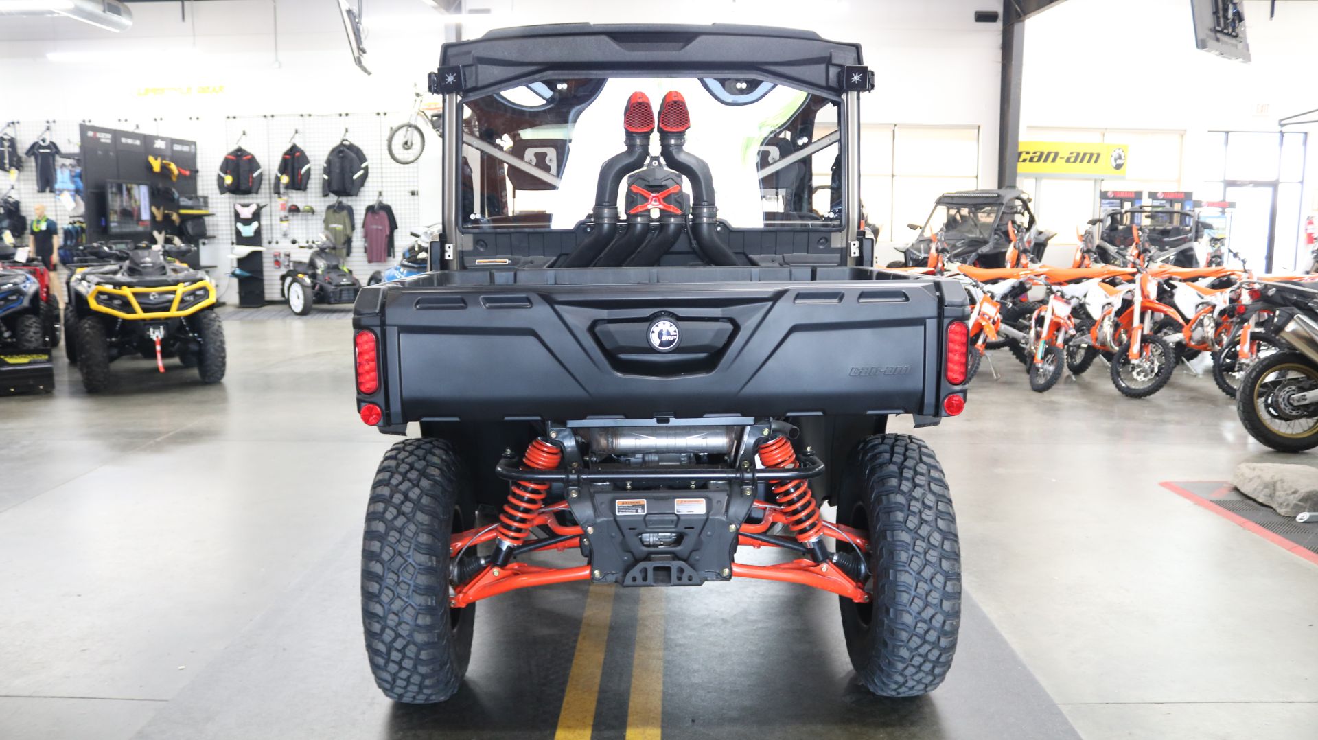2023 Can-Am Defender X MR With Half Doors HD10 in Grimes, Iowa - Photo 10