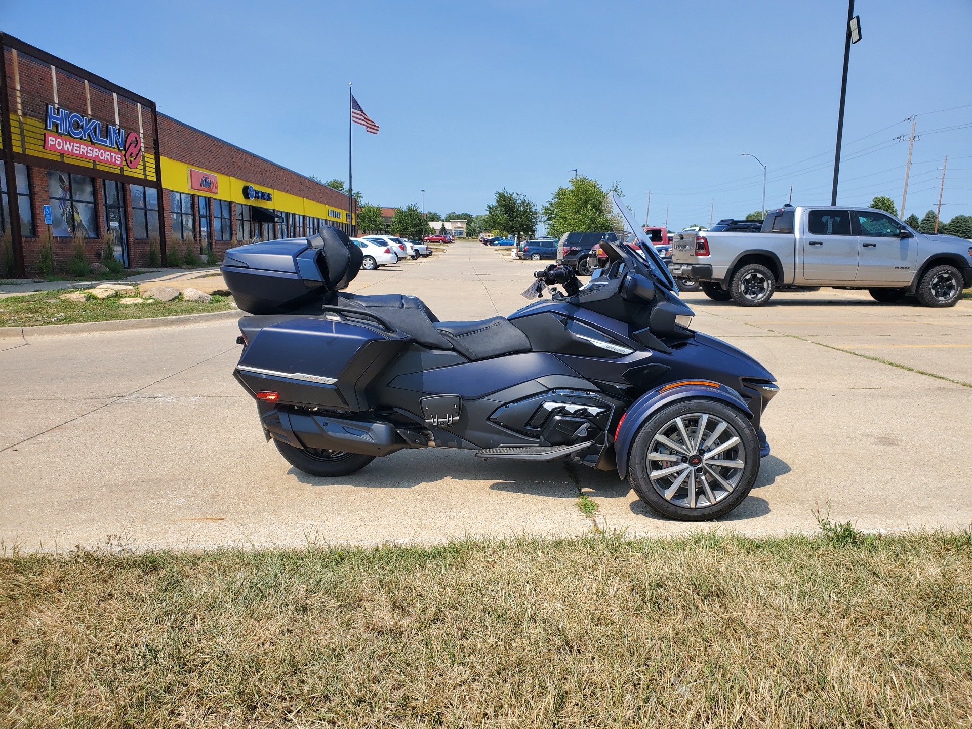 2022 Can-Am Spyder RT Sea-to-Sky in Grimes, Iowa - Photo 2