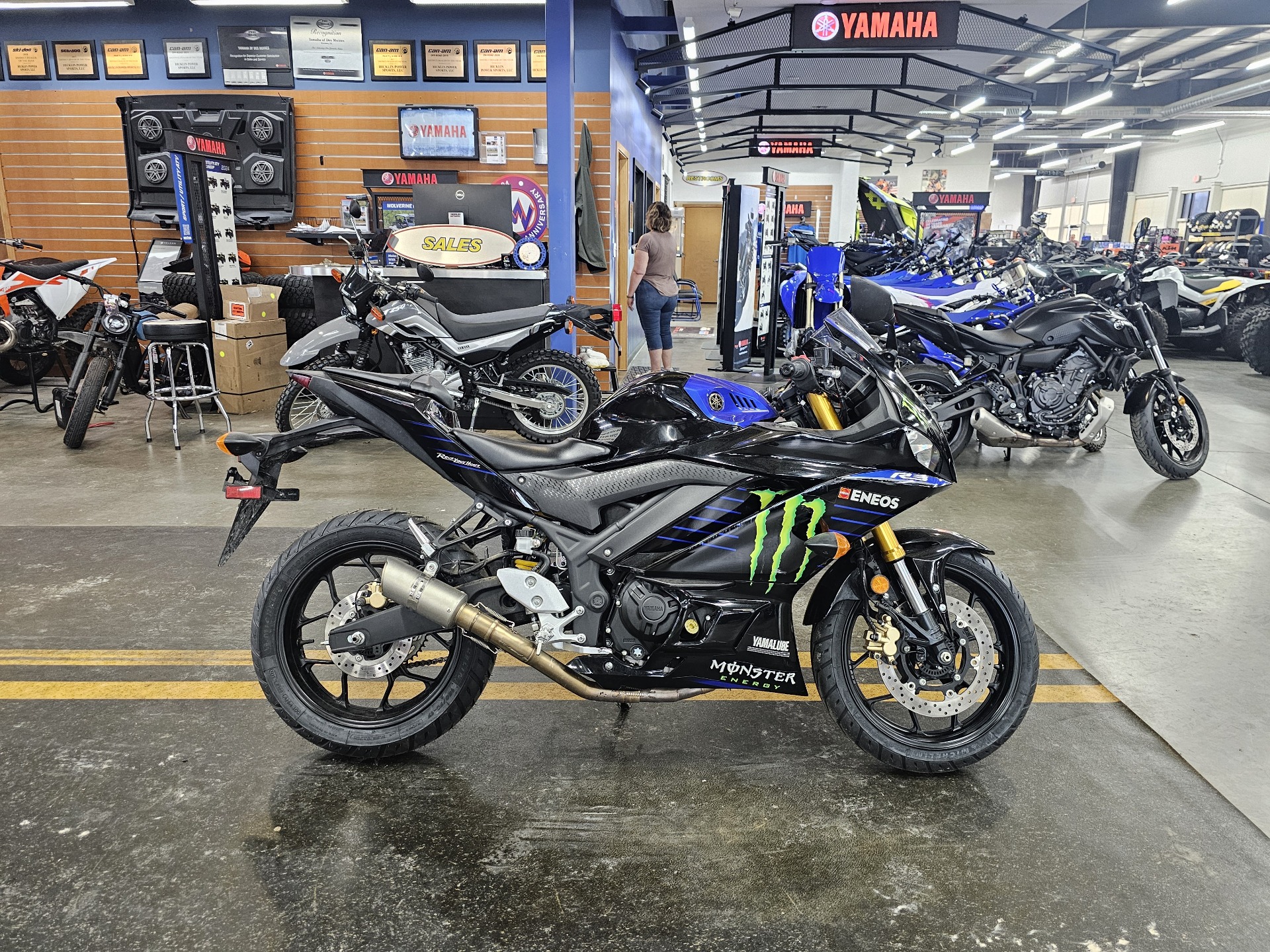 2021 Yamaha YZF-R3 Monster Energy Yamaha MotoGP Edition in Grimes, Iowa - Photo 1