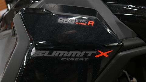2023 Ski-Doo Summit X Expert 165 850 E-TEC Turbo R SHOT PowderMax X-Light 3.0 w/ 10.25 in. Touchscreen HAC in Grimes, Iowa - Photo 18