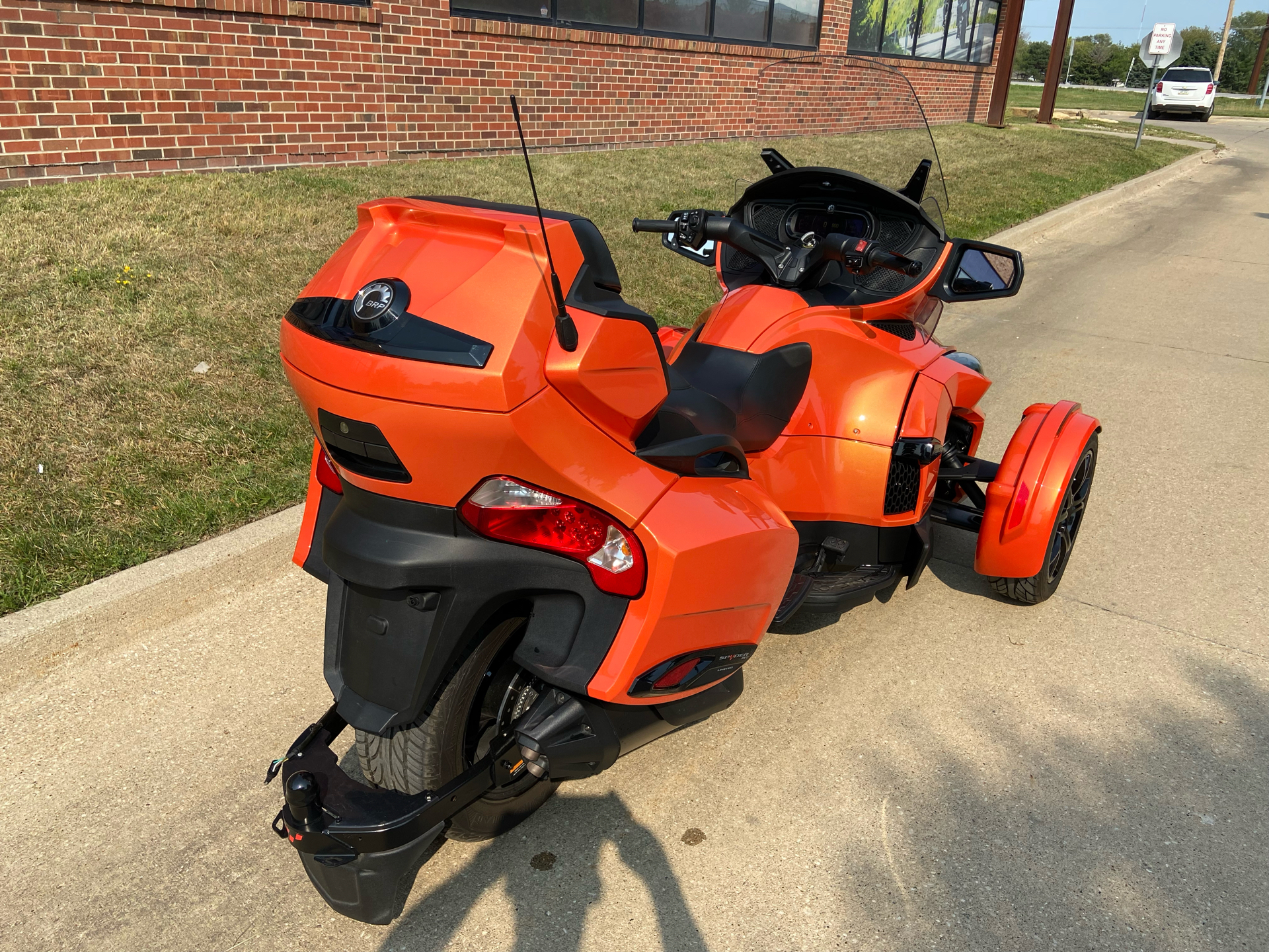2019 Can-Am Spyder RT Limited in Grimes, Iowa - Photo 8