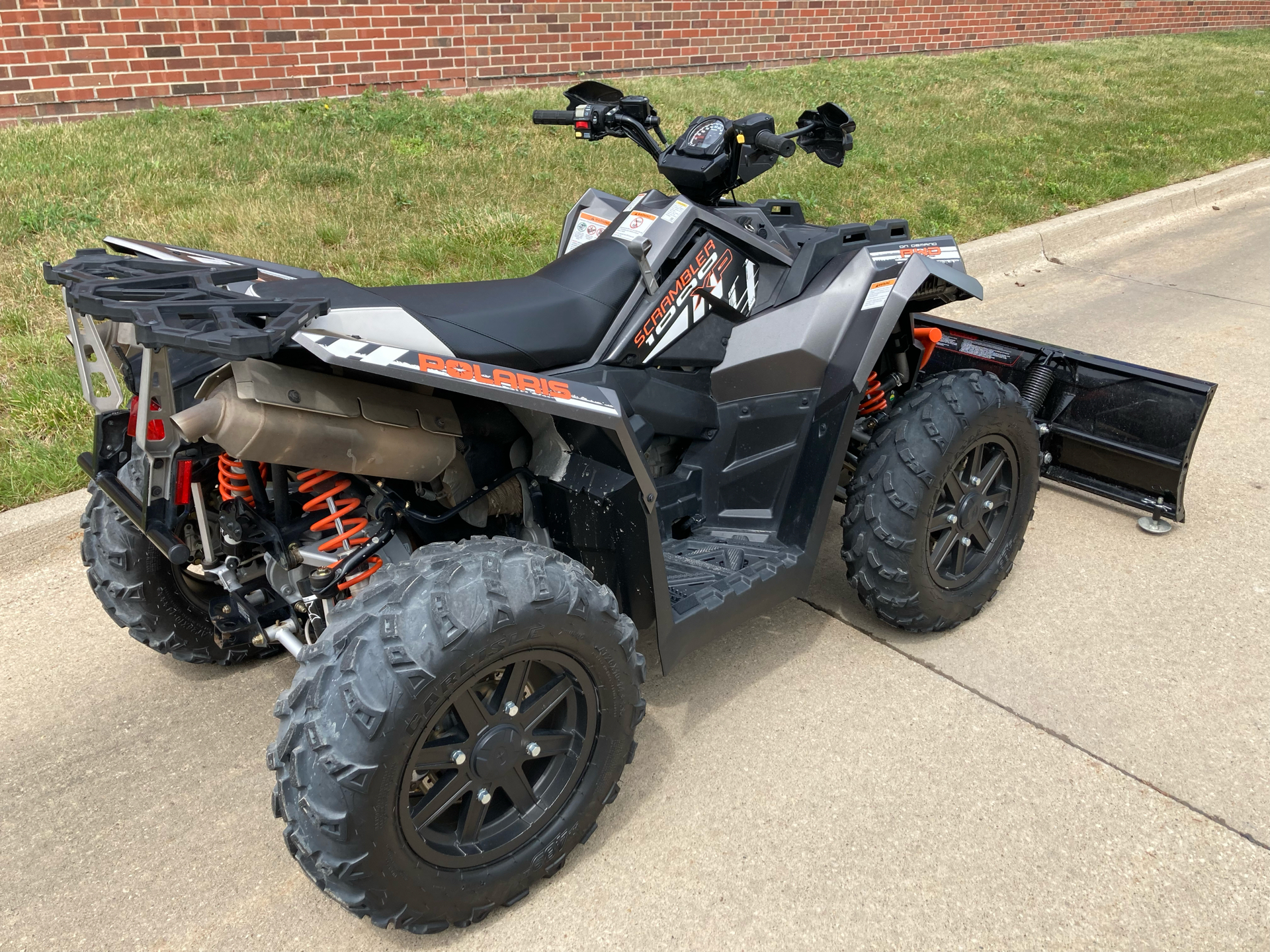 Used 17 Polaris Scrambler Xp 1000 Titanium Matte Metallic 108 Atvs In Grimes Ia