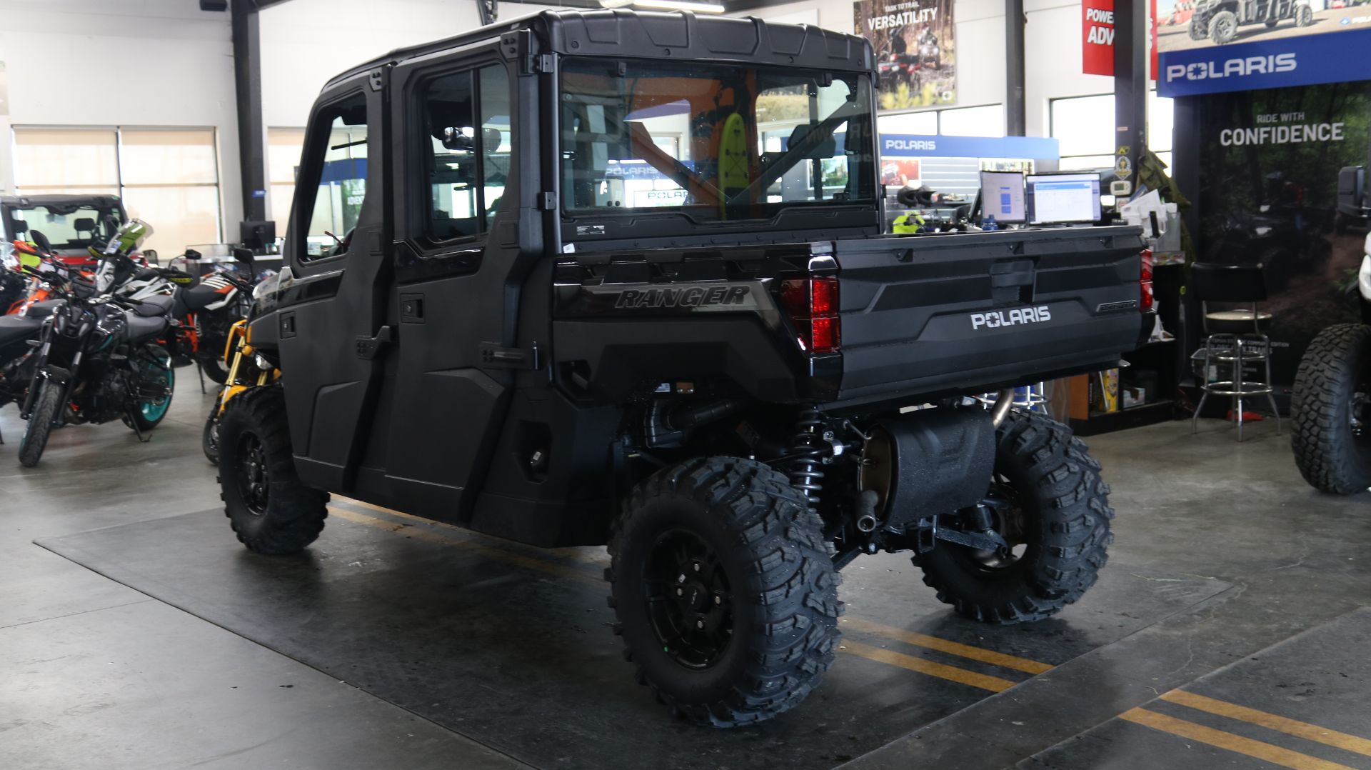 2025 Polaris Ranger Crew XP 1000 NorthStar Edition Premium in Grimes, Iowa - Photo 11