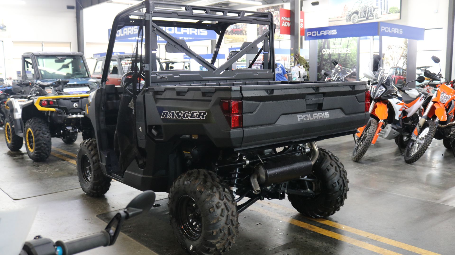 2025 Polaris Ranger 1000 EPS in Grimes, Iowa - Photo 9