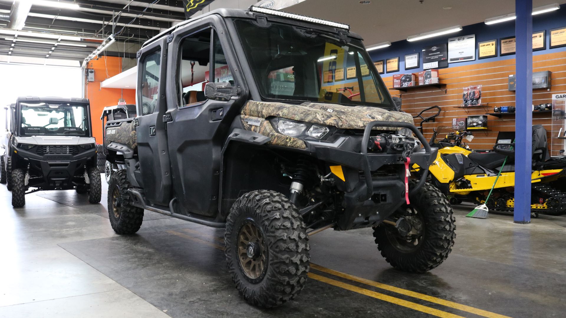 2021 Can-Am Defender Max Limited HD10 in Grimes, Iowa - Photo 4